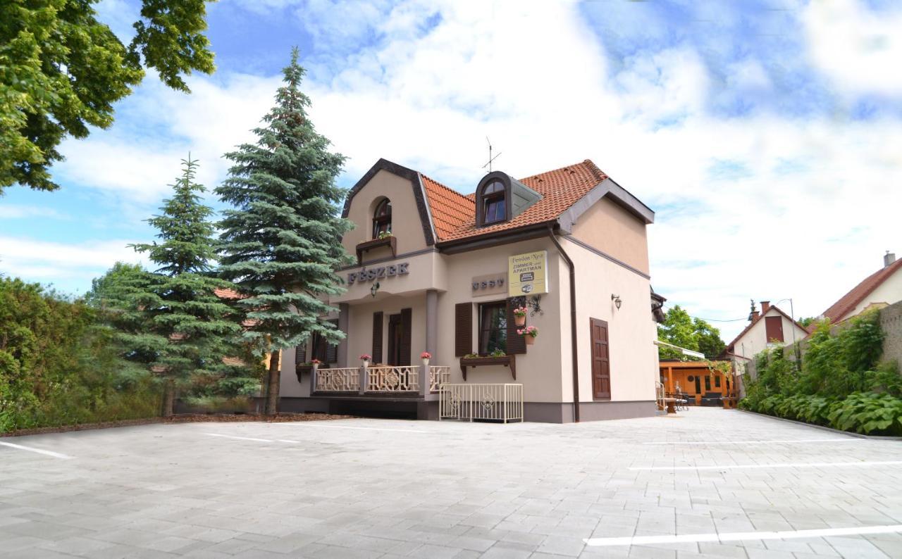 Pension Nest - Family Apartman Mosonmagyaróvár Extérieur photo