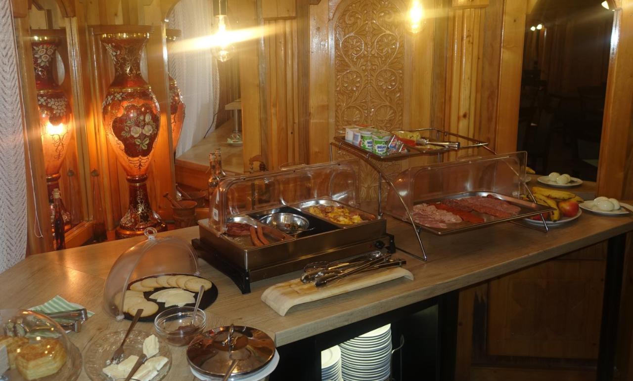 Pension Nest - Family Apartman Mosonmagyaróvár Extérieur photo